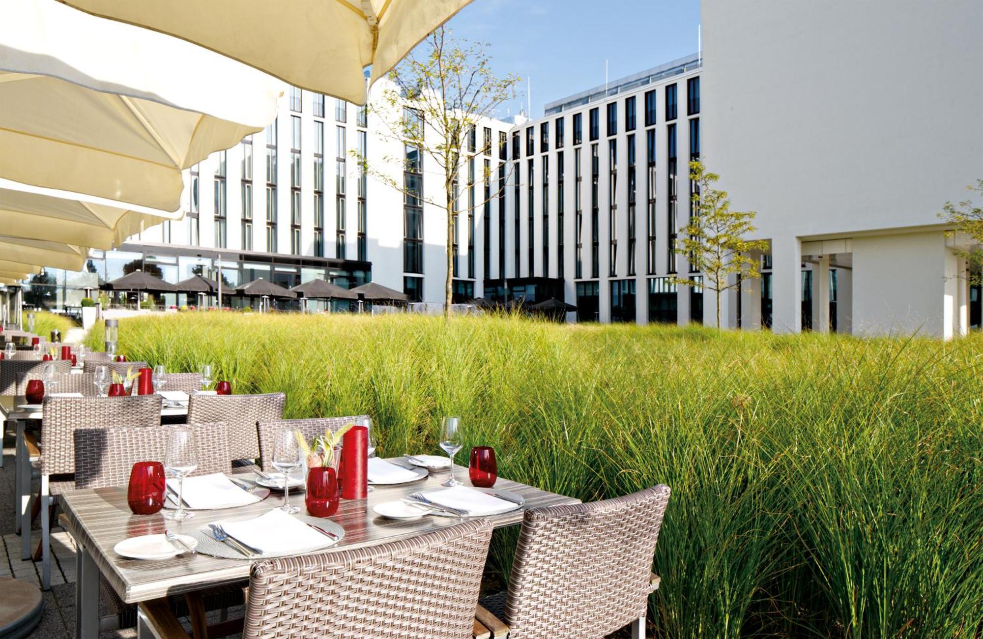 Leonardo Royal Hotel Monaco di Baviera Esterno foto